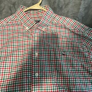 Mens Vineyard Vines shirt size L. In great shape, festive colors.